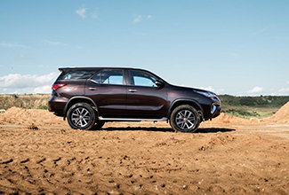 Новый рамный внедорожник Toyota Fortuner