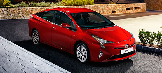 06/02/2017 Toyota начинает прием заказов на новый Prius в России
