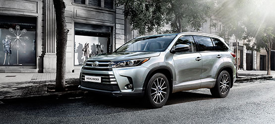 2/02/2017 Toyota Highlander вернулся в салоны официальных дилеров в топовом оснащении