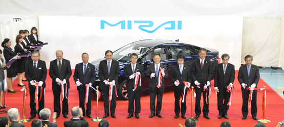 06/03/2015 Toyota Mirai: лучшие специалисты компании создают инновационный автомобиль