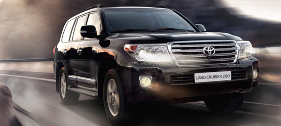 8/05/2015 Toyota Land Сruiser 200 и Toyota Hilux признаны лучшими в своих сегментах в премии «Внедорожник года-2015»